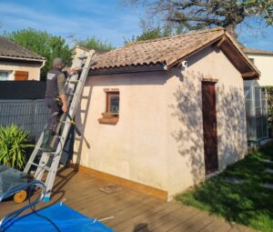 Protégez votre toiture en béton près de Toulouse